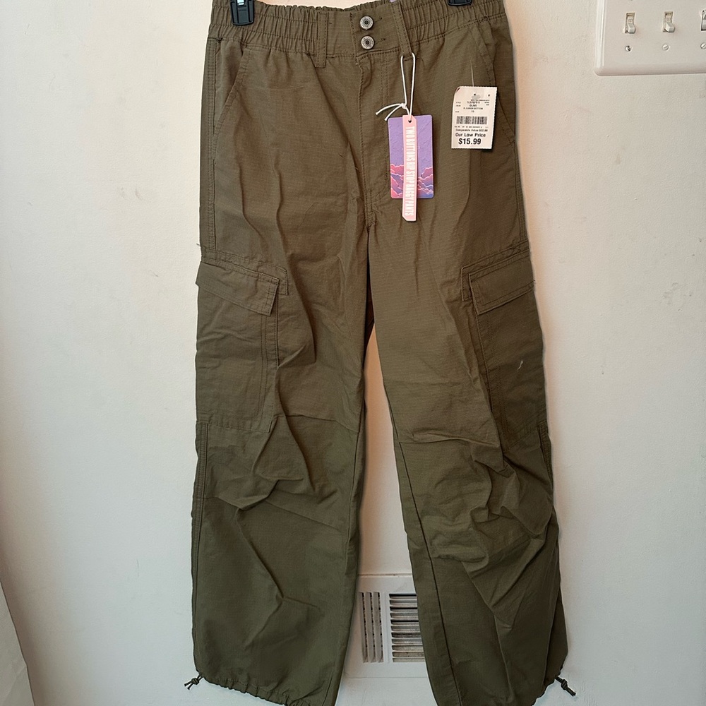 Cargo pants